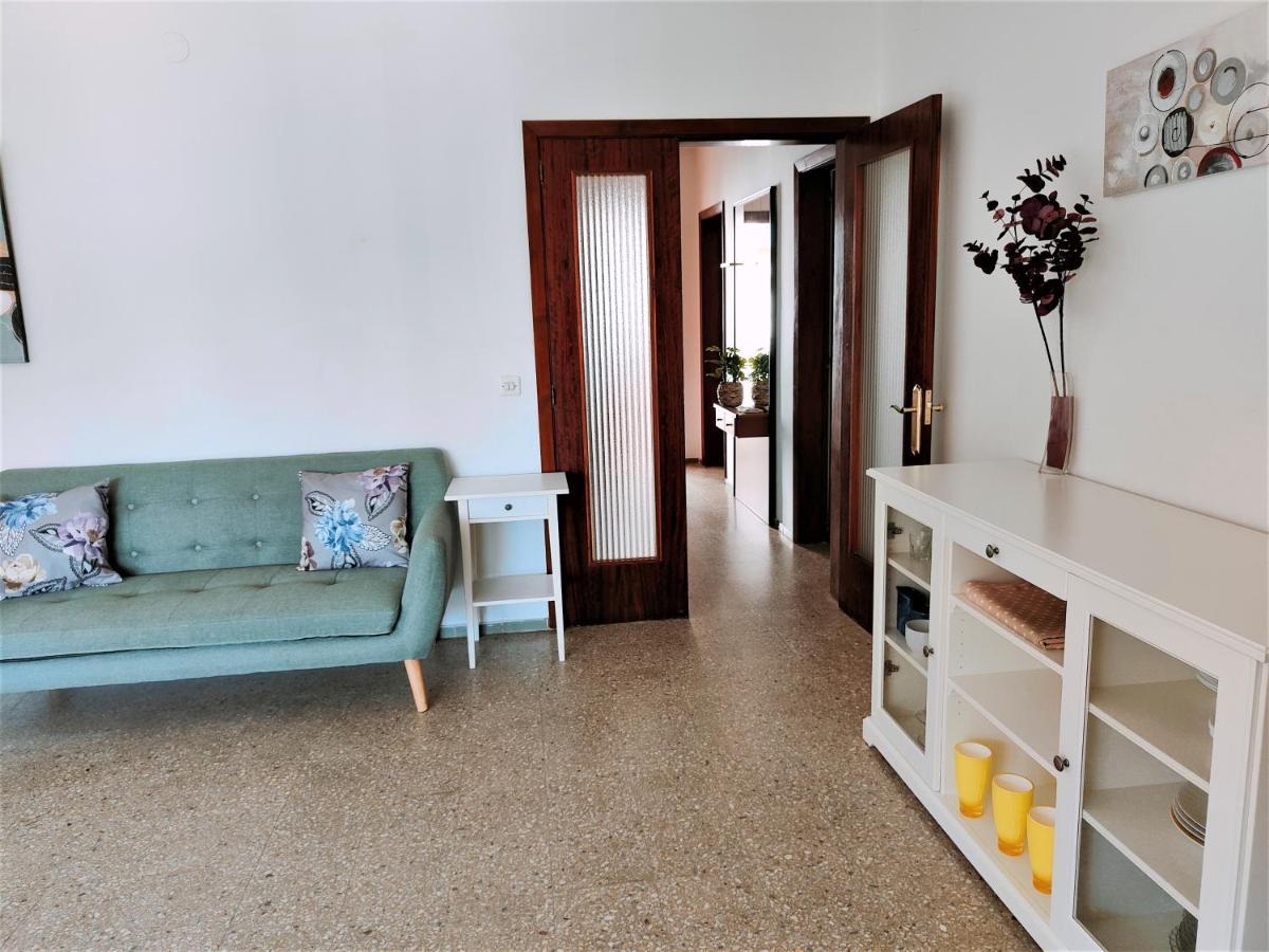 Apartamiento Mediterrani,Vistas Al Mar,Piscina! บีลาฟอร์ตูนี ภายนอก รูปภาพ