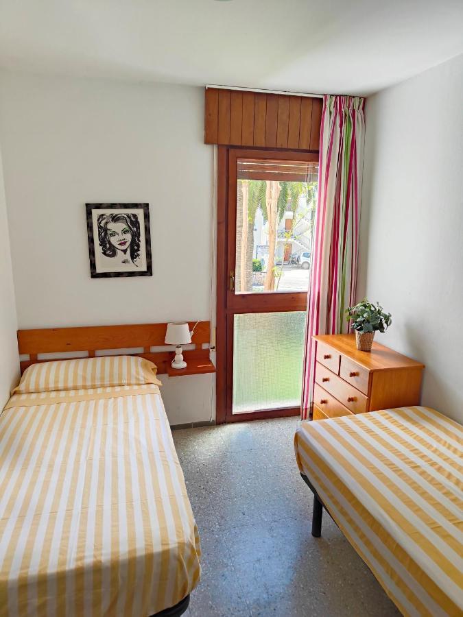 Apartamiento Mediterrani,Vistas Al Mar,Piscina! บีลาฟอร์ตูนี ภายนอก รูปภาพ