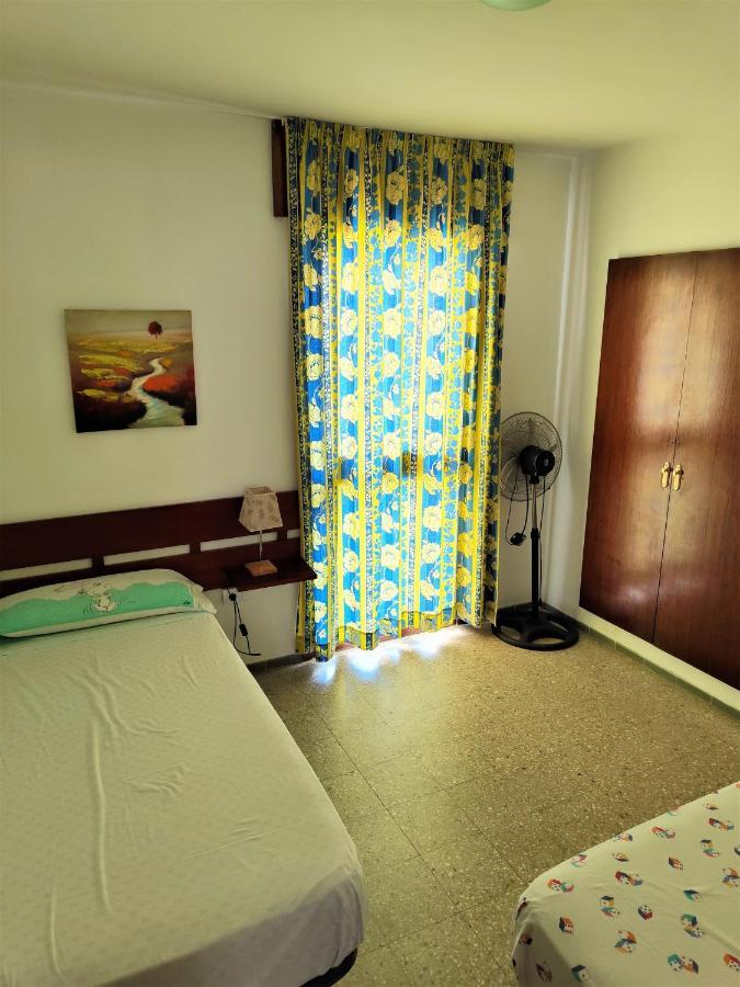 Apartamiento Mediterrani,Vistas Al Mar,Piscina! บีลาฟอร์ตูนี ภายนอก รูปภาพ
